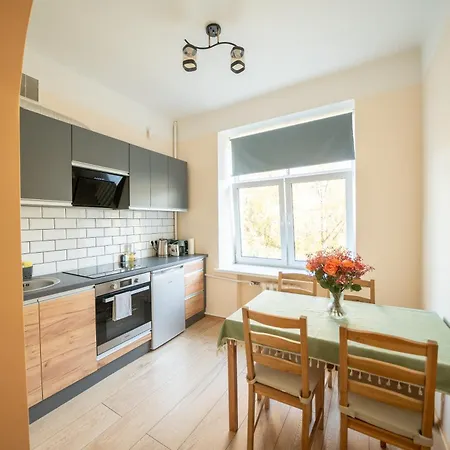 Modern - New Fully Equipped