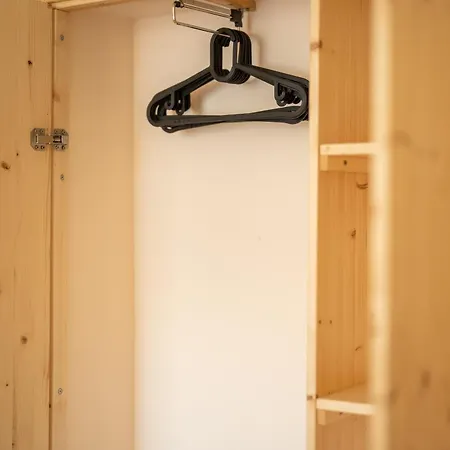 Modern - New Fully Equipped