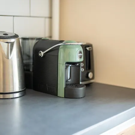 Апартаменти Modern - New Fully Equipped