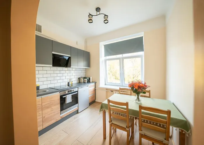 Modern - New Fully Equipped