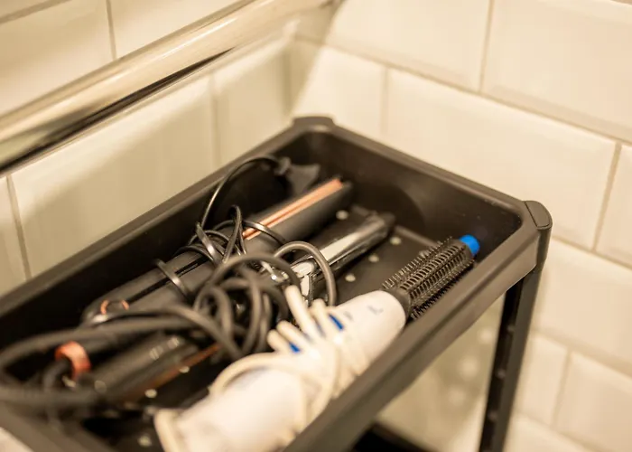 Modern - New Fully Equipped Apartment *