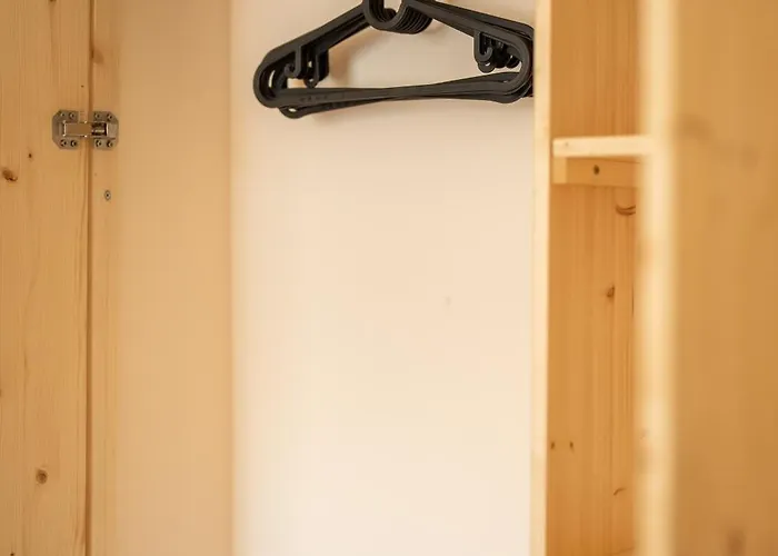 Modern - New Fully Equipped