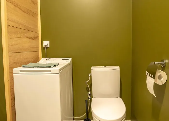 Modern - New Fully Equipped *