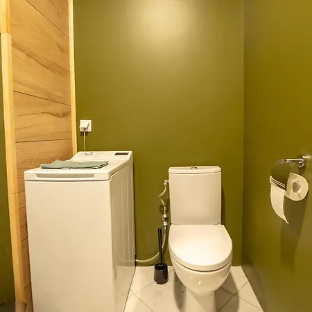 Modern - New Fully Equipped *